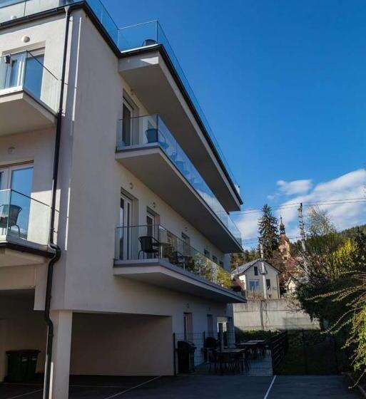 חדר משפחתי, Luxury Apartment Monte Carlo