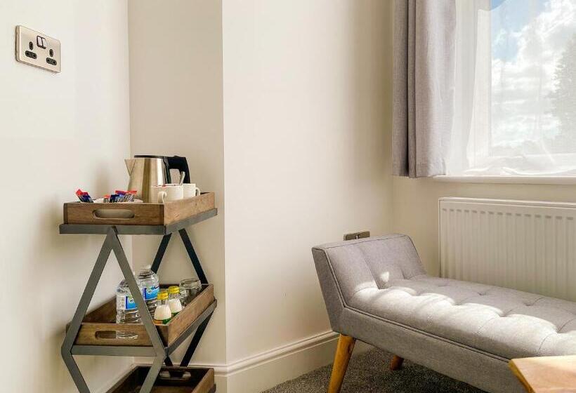 スタンダードルーム, 46 Ashfield Rd, Altrincham