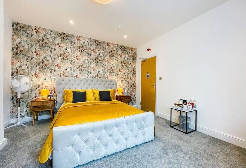 キングサイズベッドのデラックスルーム, 46 Ashfield Rd, Altrincham