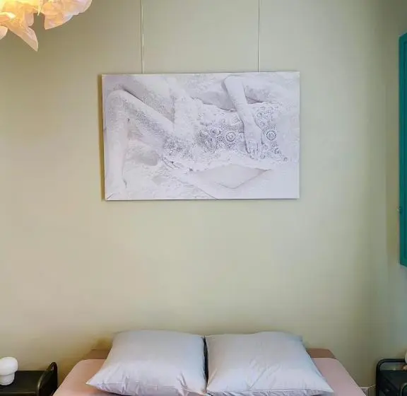 スタンダードルーム, La Maison Gerval