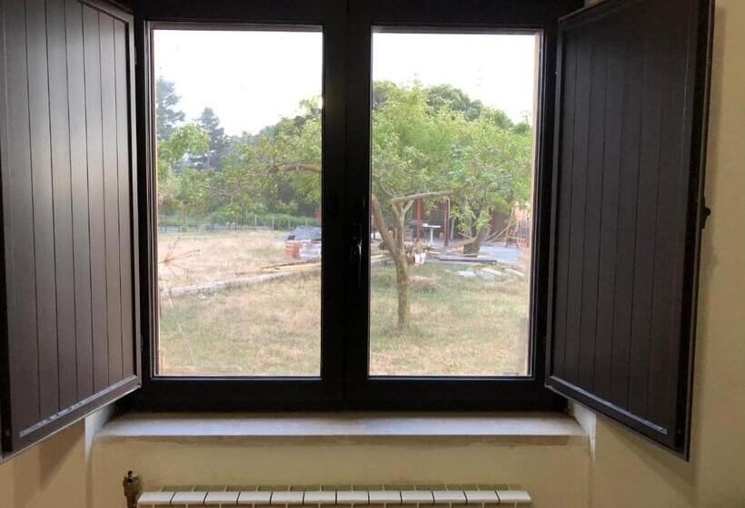 スタンダードトリプルルーム, Villa Paradiso