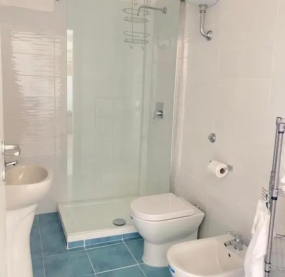 テラス付き１ベッドルームアパートメント, Villa Mariel Suites & Apartment