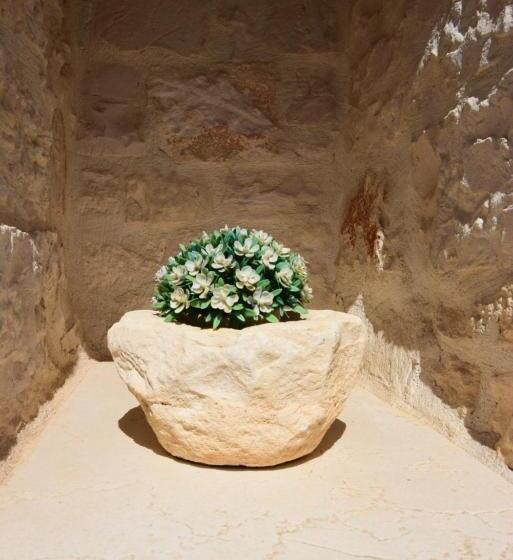 Quarto Familiar, Quei Trulli Divini
