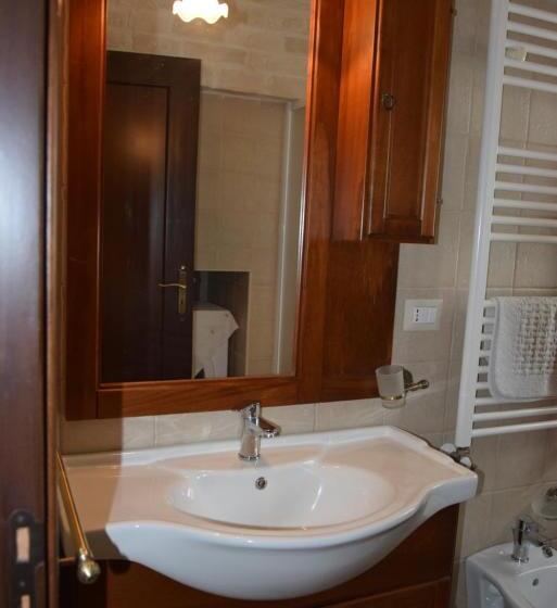Quarto Familiar, Quei Trulli Divini