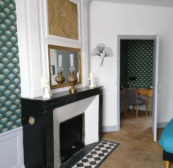 Номер Стандарт, Le Relais Des Roses  Chambres D Hôtes