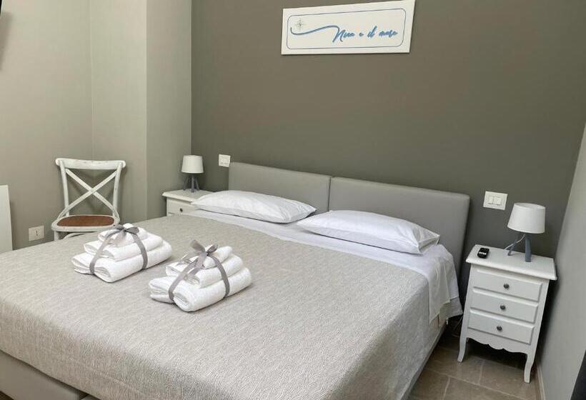 スタンダードルーム, Nina E Il Mare