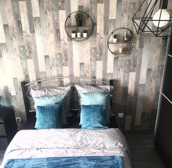 Номер Стандарт, Pause Détente