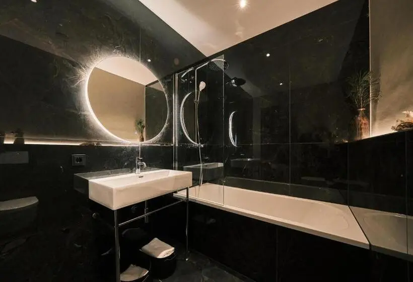 デラックススタジオ, Stadshotel Weert