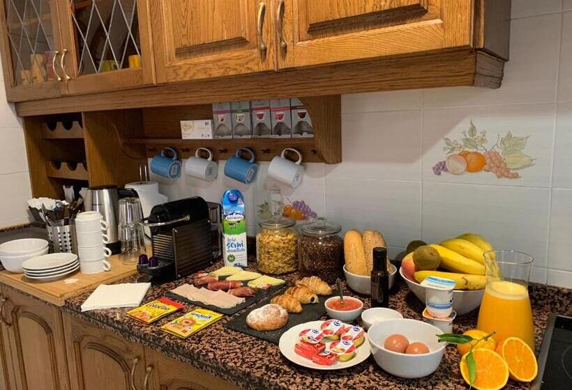 غرفة قياسية رباعية, La Terreta