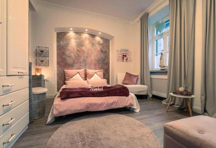 带3个卧室的公寓, Altes Schwesternhaus   Homesite Apartments