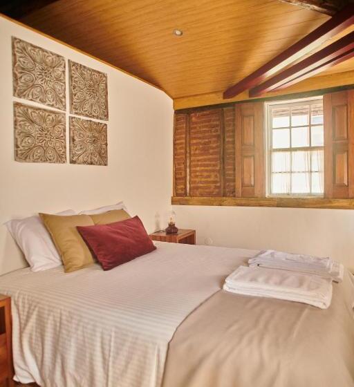 اتاق استاندارد, Casa Da Praça Velha Guest House