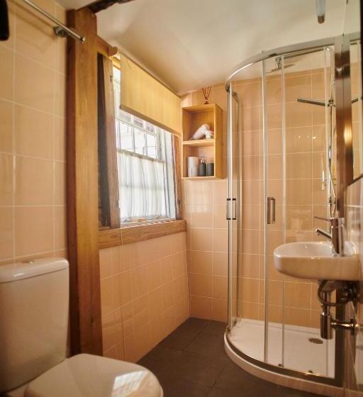 اتاق استاندارد سه نفره, Casa Da Praça Velha Guest House