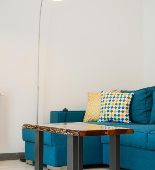 スーペリアファミリールーム, Montana 219