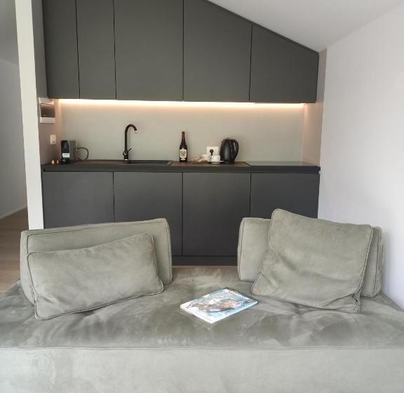 شقة غرفة واحدة ذات إطلالة, V&v Rentroom Design