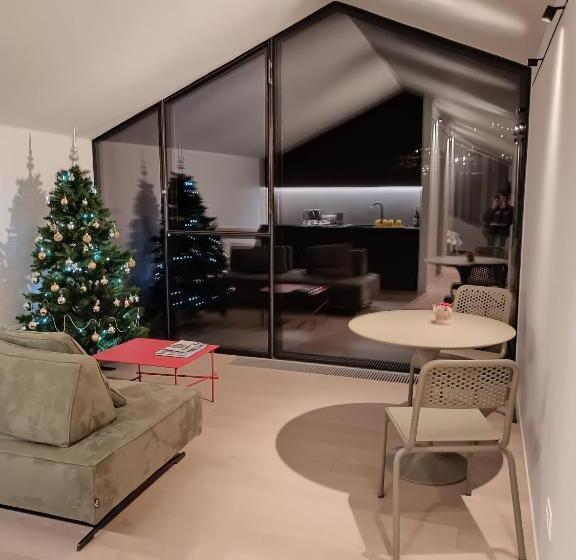 Апартаменты 1 Спальня с Видом, V&v Rentroom Design
