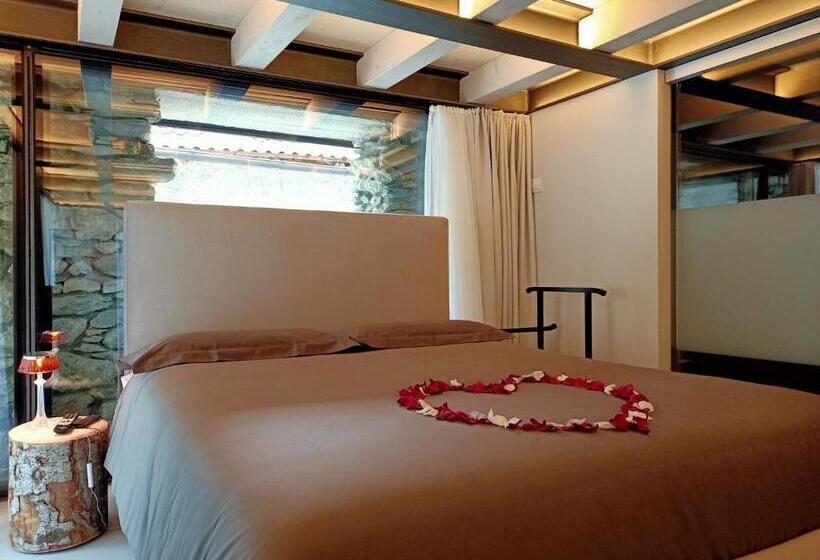 غرفة قياسية, V&v Rentroom Design