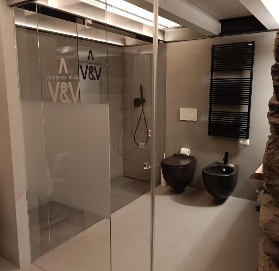 غرفة قياسية, V&v Rentroom Design