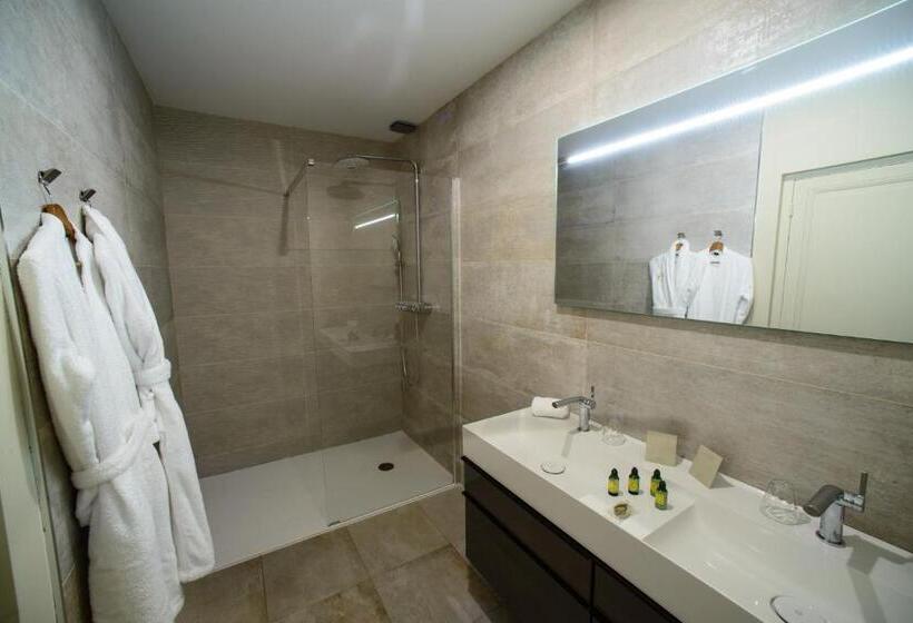 Номер Стандарт, Château Origny De Neuvy