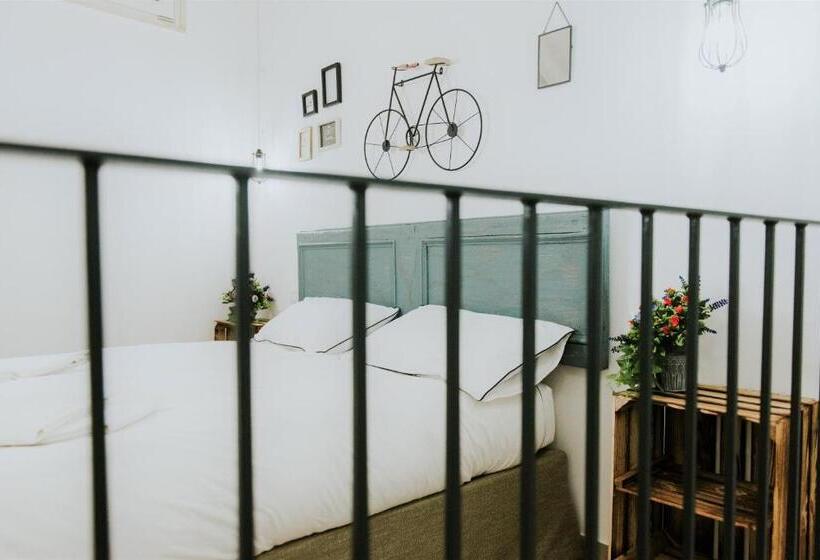 デラックスの４人部屋, Zia Marietta Guest House