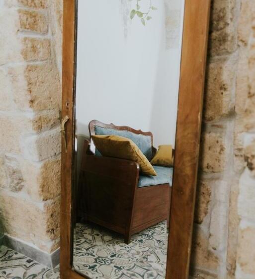 سوییت جونیور با بالکن, Zia Marietta Guest House
