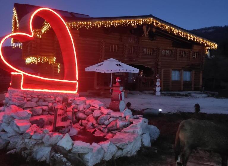 Номер Стандарт, Pensiunea Laricea