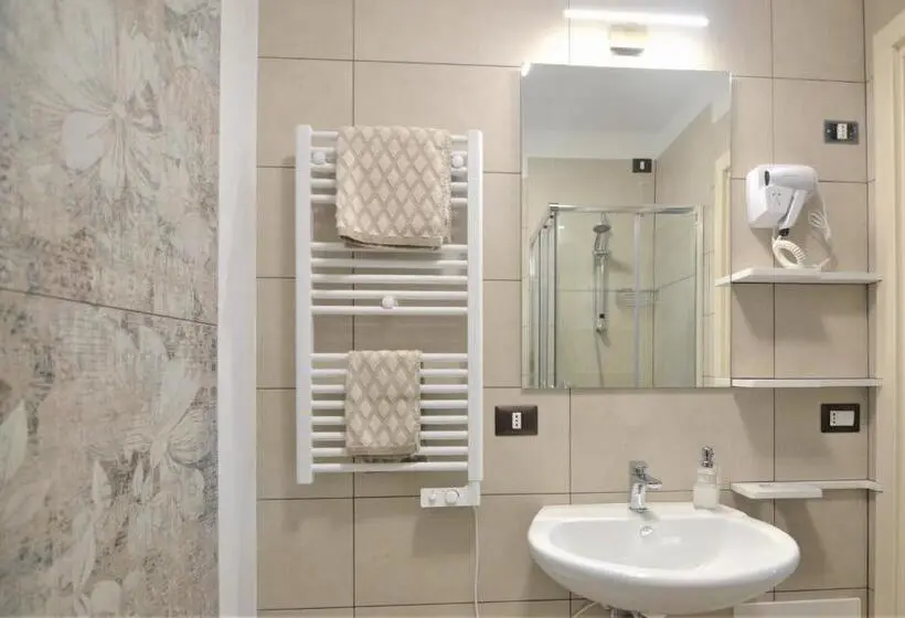 اتاق استاندارد یک نفره, B&b Canavaccio