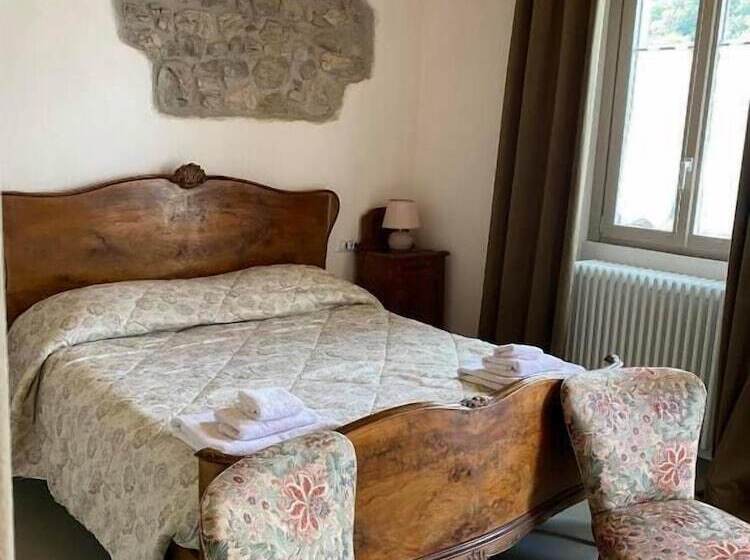 חדר דלוקס, B&b La Corte Del Segrino