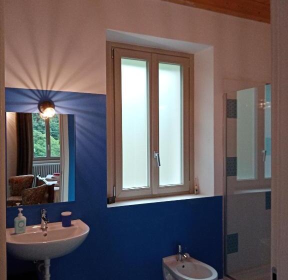 חדר דלוקס, B&b La Corte Del Segrino