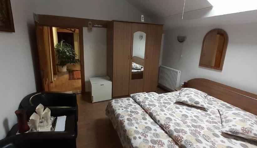 Номер Стандарт, Pensiunea Sura