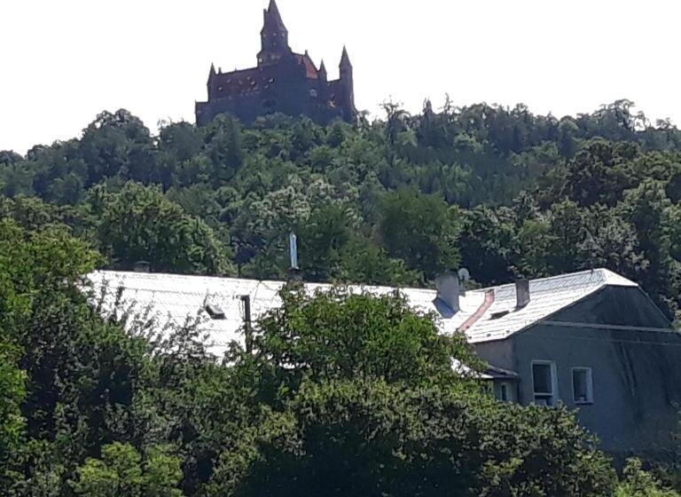 Családi Szoba, Doly 4