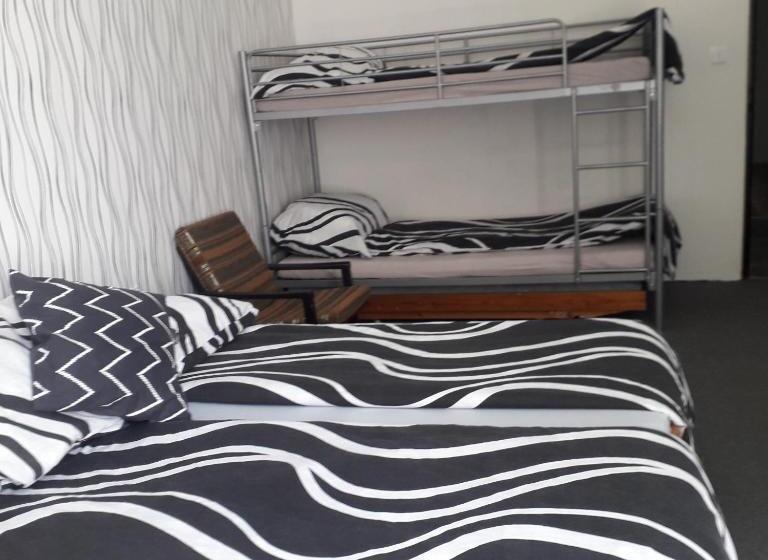 Családi Szoba, Doly 4