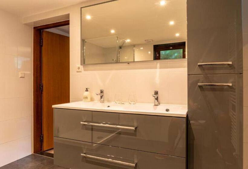 اتاق استاندارد, B&b Eikendreef
