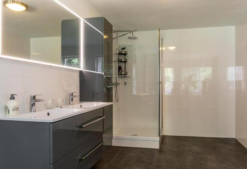 חדר דלוקס, B&b Eikendreef