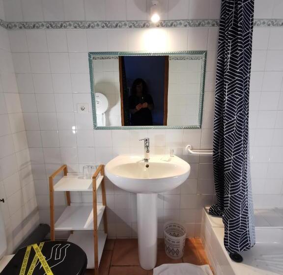 Номер Economy, Le Moulin Du Temps Chambres Et Lounge Bar Au Bord De La Rivière