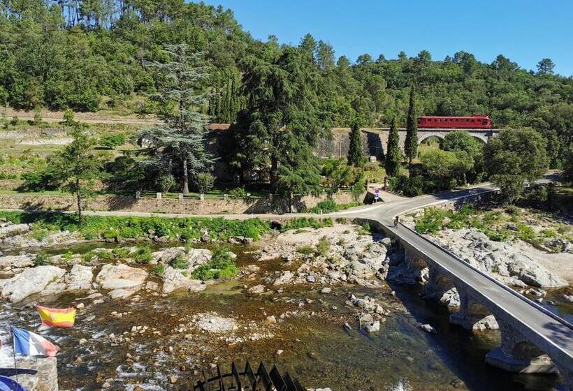 Стандартный Номер Кровать Кинг, Le Moulin Du Temps Chambres Et Lounge Bar Au Bord De La Rivière