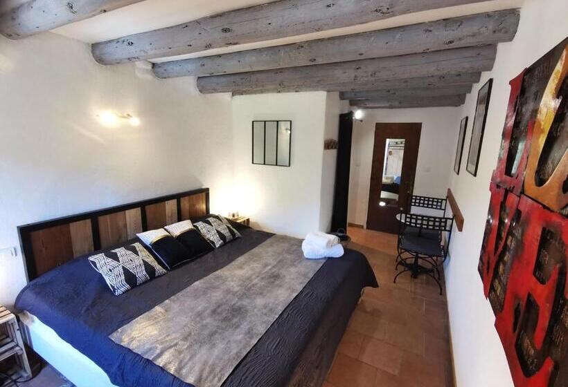 Стандартный Номер Кровать Кинг, Le Moulin Du Temps Chambres Et Lounge Bar Au Bord De La Rivière