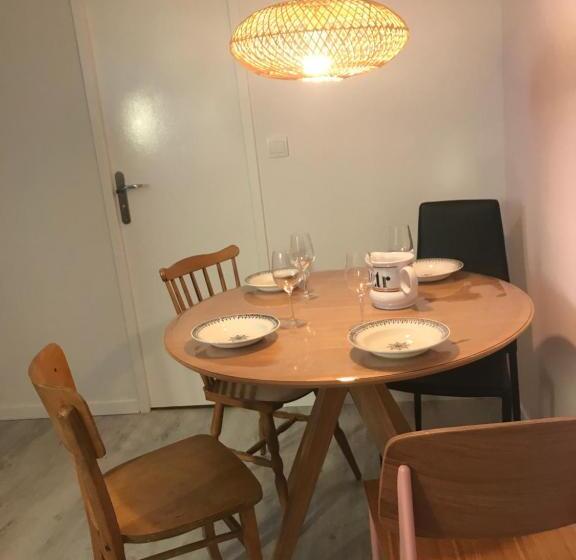 Апартаменты 1 Спальня, Ecolodge Appartements 2 Pièces Cosy Gare