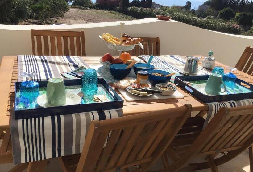スタンダード４人部屋, Luxury& Charme Vista Mare Sardinia House7