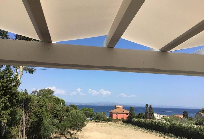 スタンダード４人部屋, Luxury& Charme Vista Mare Sardinia House7