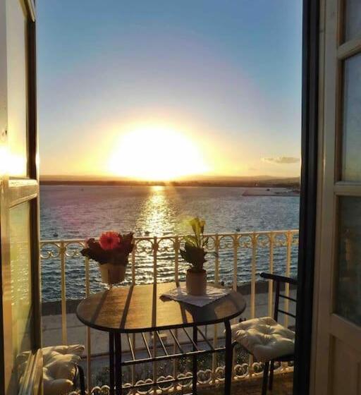Standard Værelse Havudsigt m. Balkon, Camere A’ Marina