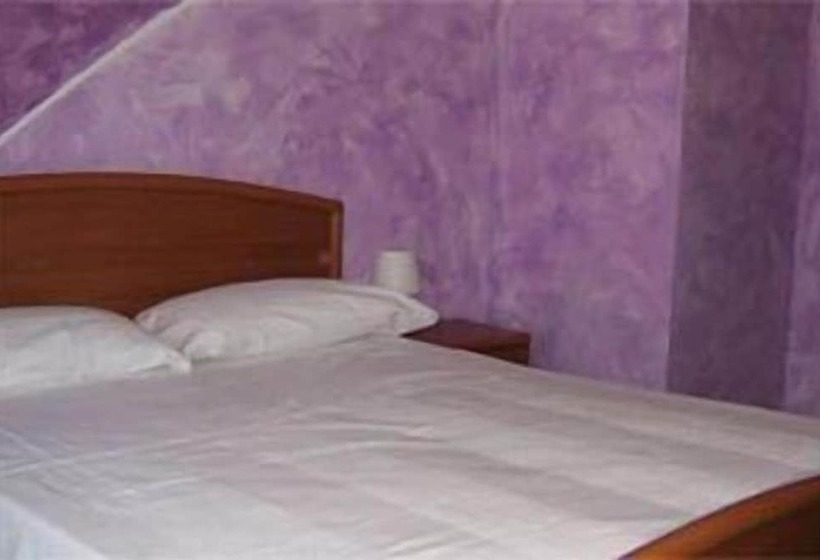 标准间, Il Casello