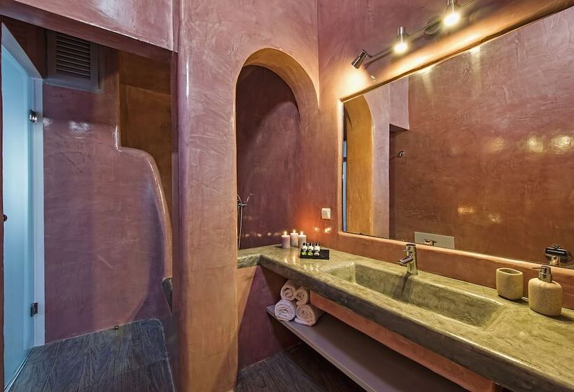 Люкс с Бассейном, Alizea Villas & Suites