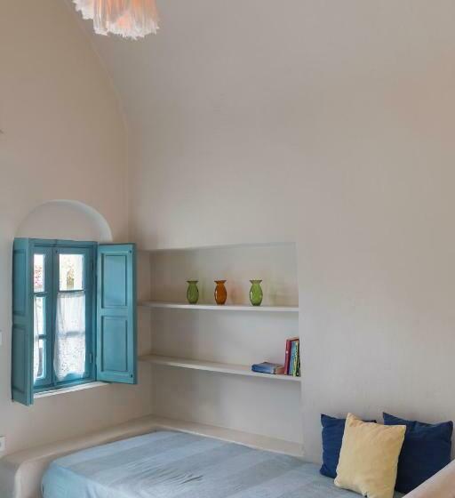 غرفة ديلوكس, Caveland