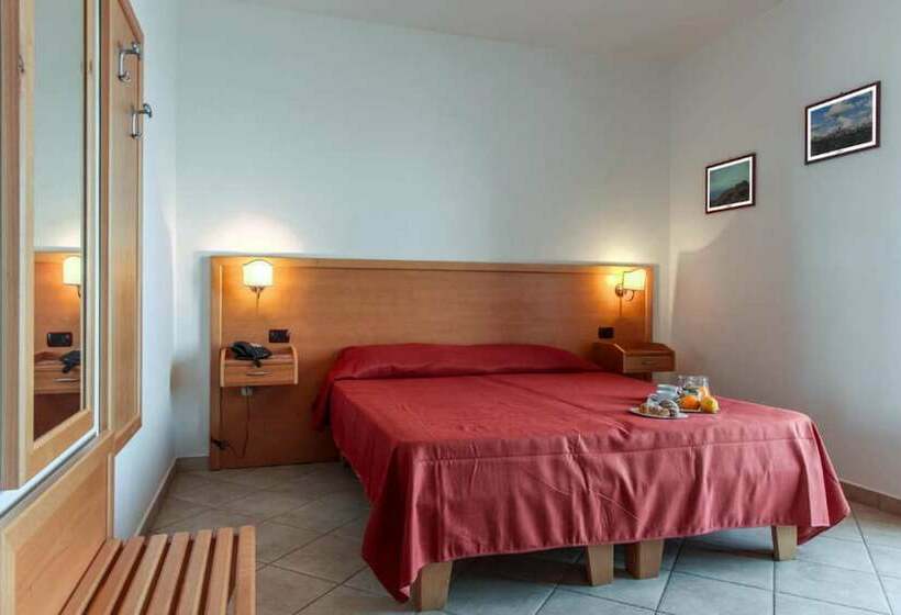 اتاق استاندارد یک نفره, Corallo Calavà