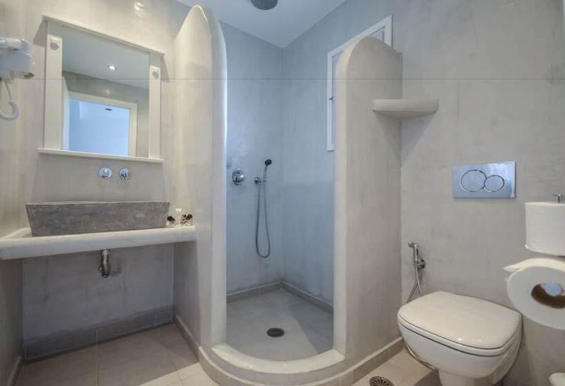 Номер Стандарт, Dimitra