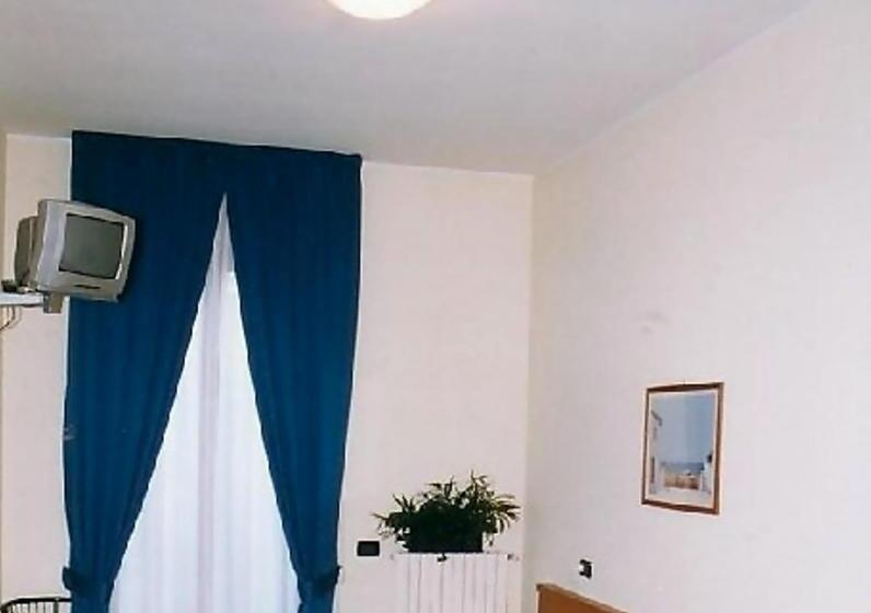 四人标准间, Greco