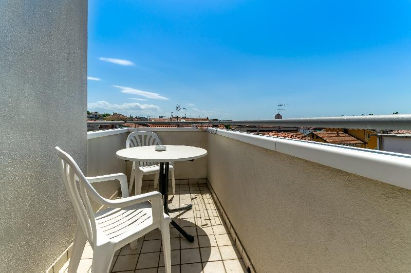 스탠다드 트리플 룸, Rubens