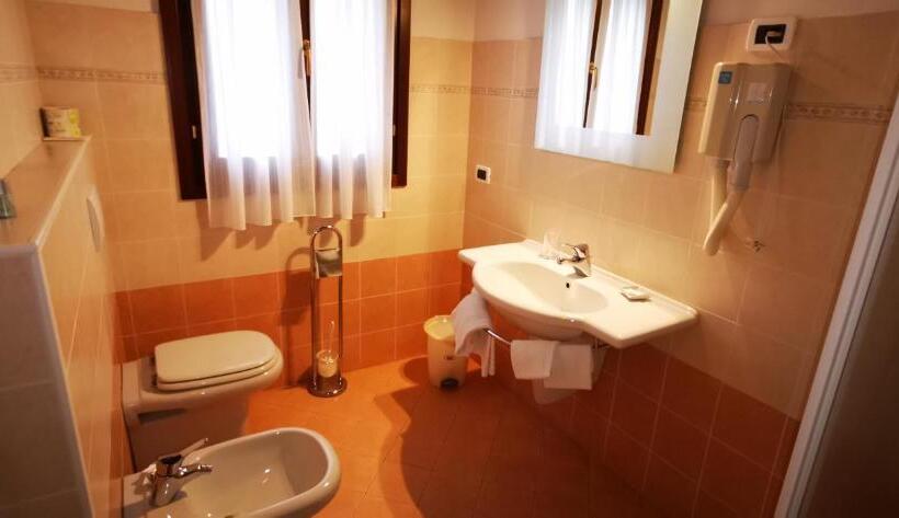 اتاق استاندارد, Agriturismo B&b Corte Dei Gioghi