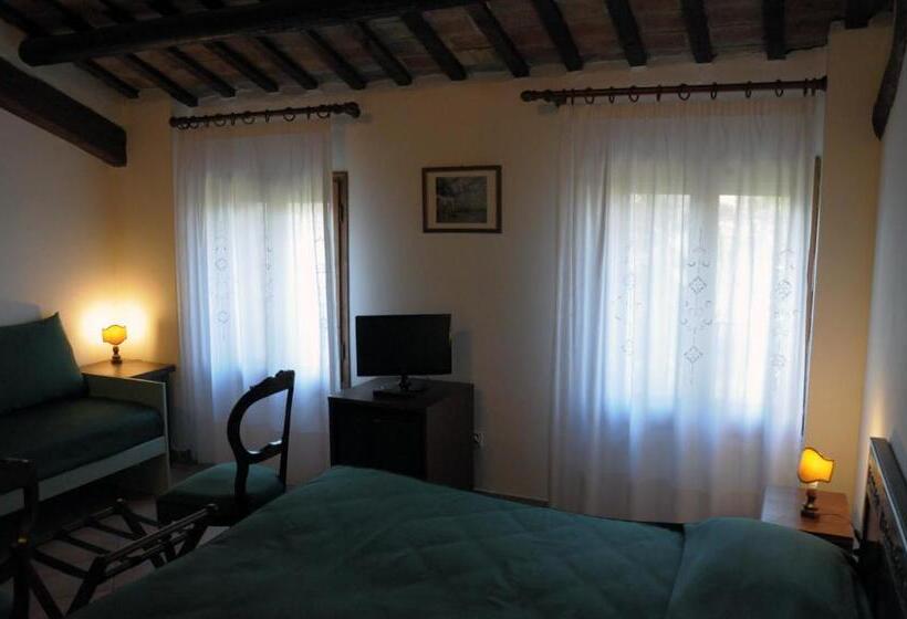 اتاق استاندارد سه نفره, Agriturismo B&b Corte Dei Gioghi