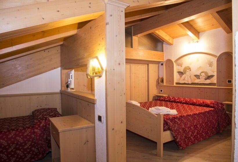 غرفة قياسية ثلاثية, San Lorenzo